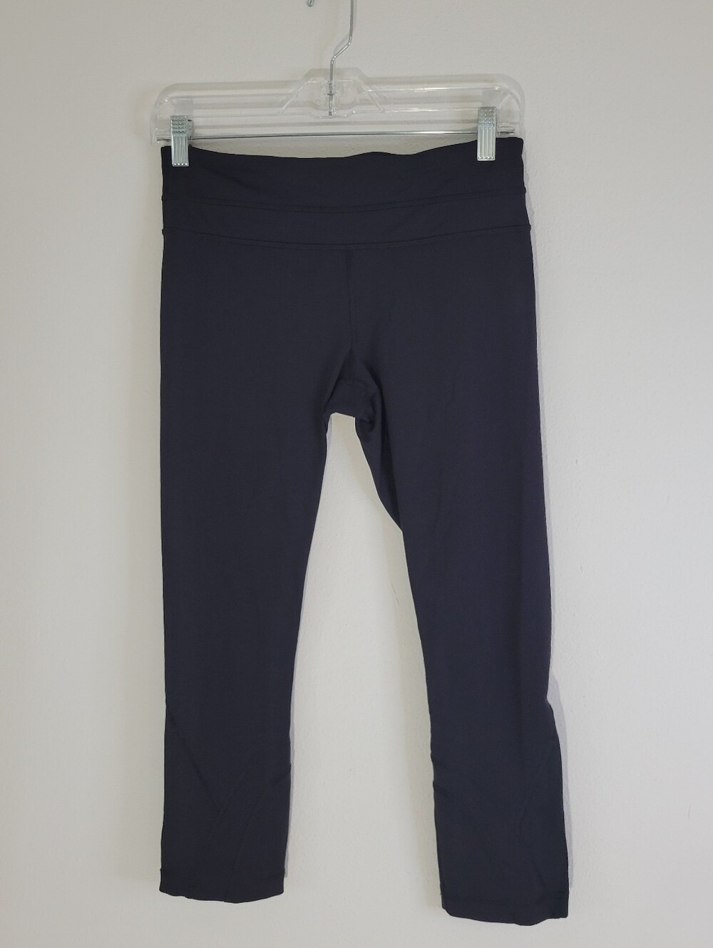 Lululemon Black Active Leggings Size 6